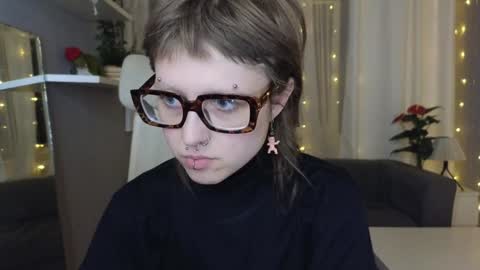 Kortny online show from December 8, 2:30 pm