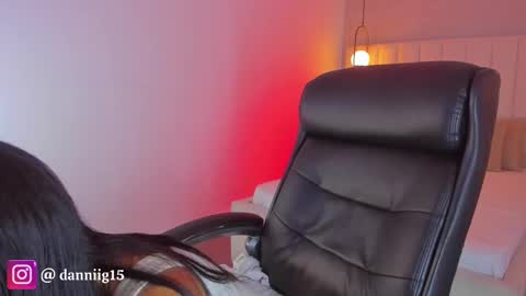 K O S M I C online show from March 3, 12:42 pm