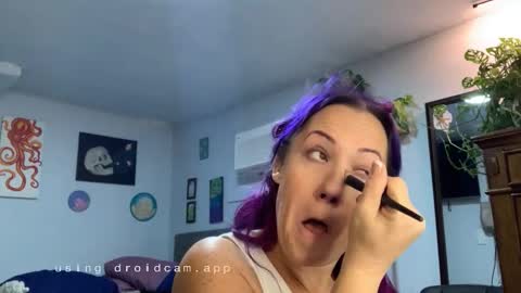 kreamyk420 online show from December 19, 4:54 pm