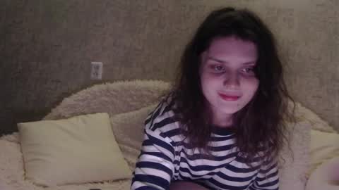 krissvoss online show from December 19, 9:18 pm