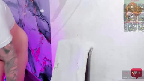   online show from April 13, 8:04 am