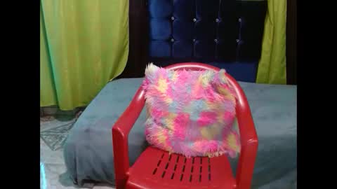 kristall_boobs online show from September 17, 9:46 pm