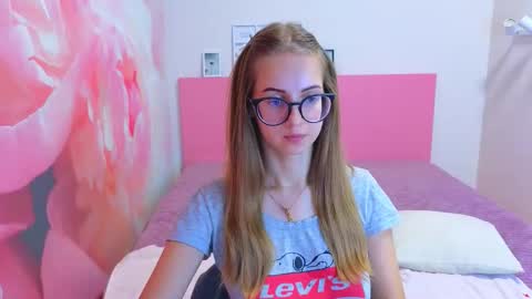 Kristina Adel online show from November 10, 7:47 am