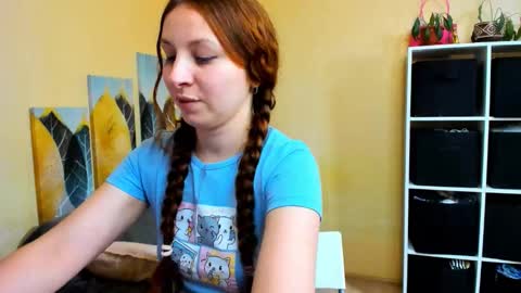 Christina online show from October 30, 4:08 pm