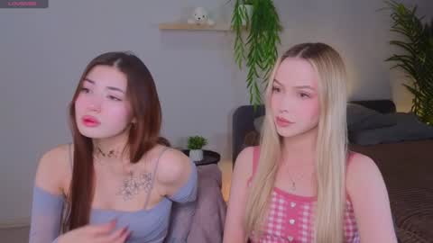 Kristy online show from December 2, 5:24 pm