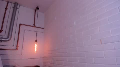 krystalswift_ online show from November 30, 12:15 am