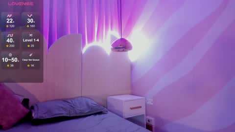 krystalswift_ online show from April 2, 3:04 am