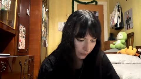 Mira online show from April 18, 9:37 pm