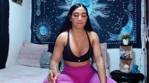 kylie online show from September 18, 1:04 am