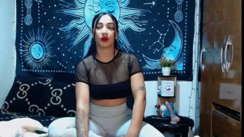 kylie online show from October 7, 10:03 pm