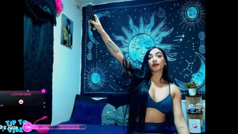 kylie online show from February 6, 7:51 pm