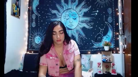 kylie online show from March 22, 10:49 pm