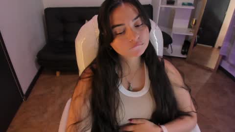 kylie online show from January 15, 12:58 pm