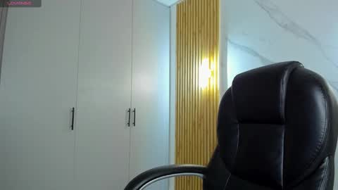  KYLIE  online show from September 20, 3:16 am