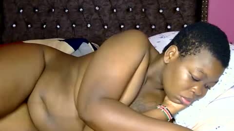 kylie online show from November 16, 8:53 pm