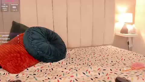 kylie_mckenzie online show from July 22, 12:44 am