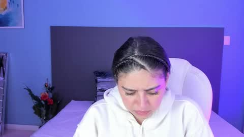 Kylie Reyes  online show from March 7, 7:16 pm