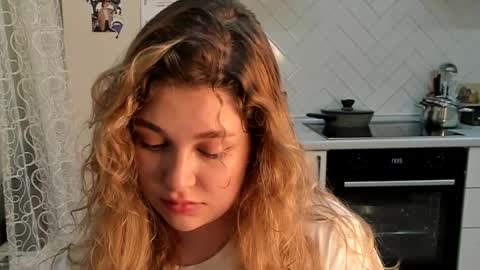 Din online show from February 22, 8:37 pm