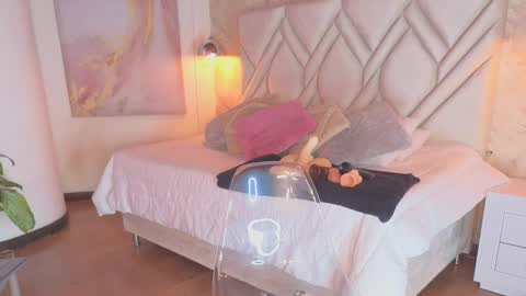 Kyle online show from February 15, 11:50 am