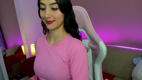 Kym Giraldo online show from January 19, 7:46 am