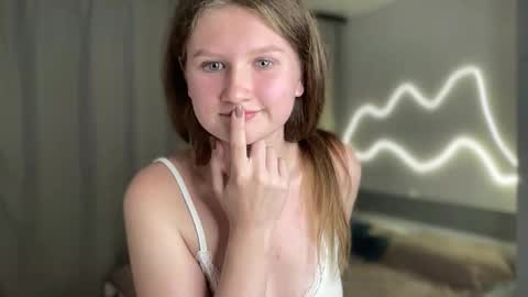 Amanda online show from September 30, 8:57 pm