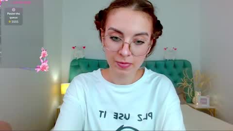 Margo  online show from September 9, 9:14 pm