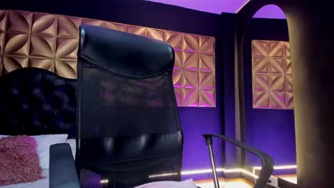 Lauren Hill  online show from April 14, 7:47 pm