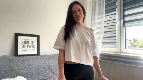 Emma online show from April 26, 10:24 am