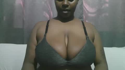 lady_dearra online show from October 7, 11:14 am