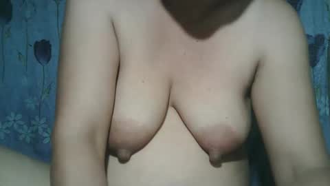 lady_love063 online show from September 14, 9:12 pm