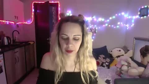 lady_smile69 online show from January 7, 4:54 pm