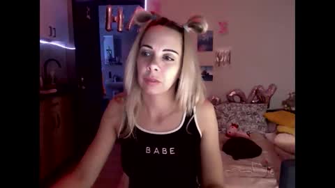 lady_smile69 online show from September 29, 6:35 pm