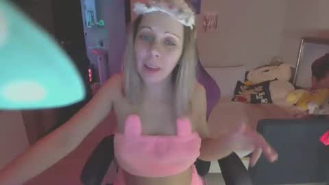 lady_smile69 online show from February 18, 6:06 pm