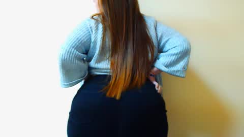 Hello  Im Tiana - topless model. online show from January 8, 6:20 pm