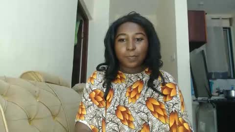 Maya online show from October 7, 12:04 am