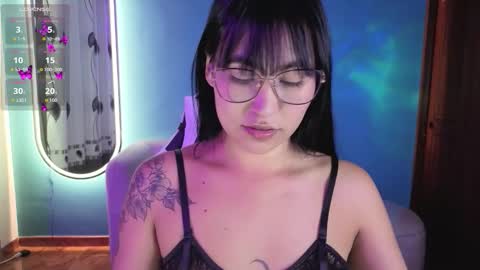 Lady Violet Bridgerton online show from September 25, 11:02 pm