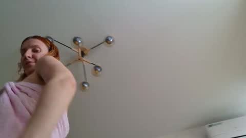 Sima Ladybigsmile online show from February 22, 12:06 pm