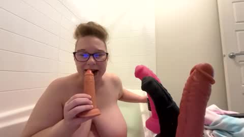 LadyCherieLynn online show from April 24, 2:53 pm