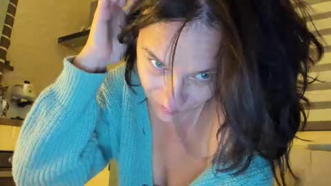 LADYGILDA online show from October 19, 6:43 pm