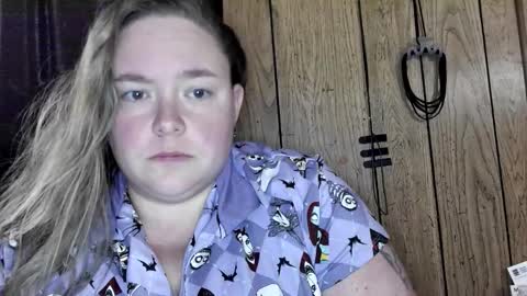 LadyLynn13 online show from February 12, 6:53 pm