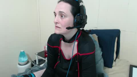 LadySlate online show from December 10, 1:54 am