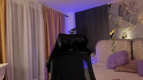 Lady  online show from May 27, 4:42 am