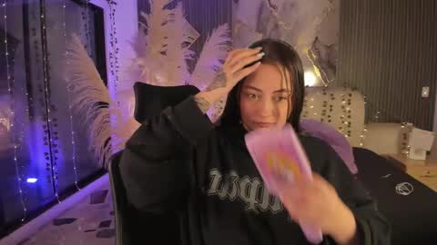 Lady  online show from February 25, 4:33 am