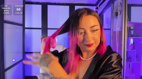 Lady  online show from January 25, 4:23 am