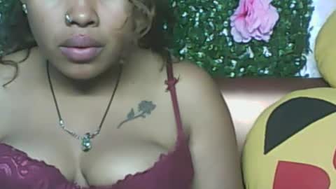 LadyXSnakes online show from September 21, 7:40 am