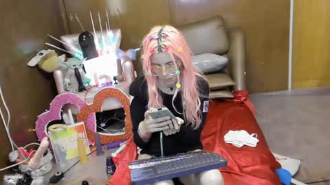 Skinnygirl online show from January 28, 1:08 am