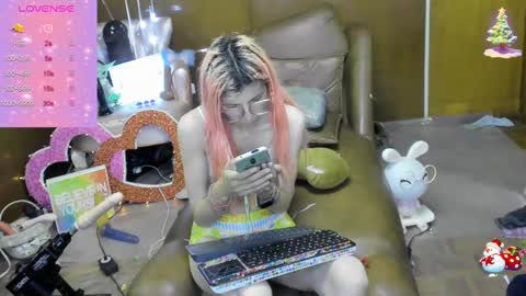 Skinnygirl online show from October 4, 2:28 am