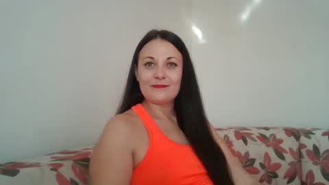 lalaggia online show from October 20, 9:34 am