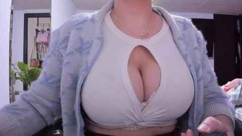  Sofi  online show from February 11, 10:58 am