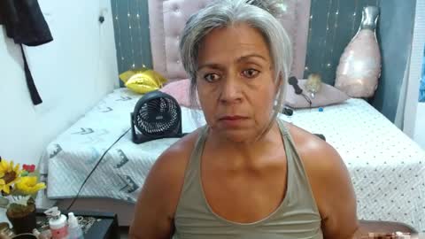 lalisha online show from April 3, 1:25 am